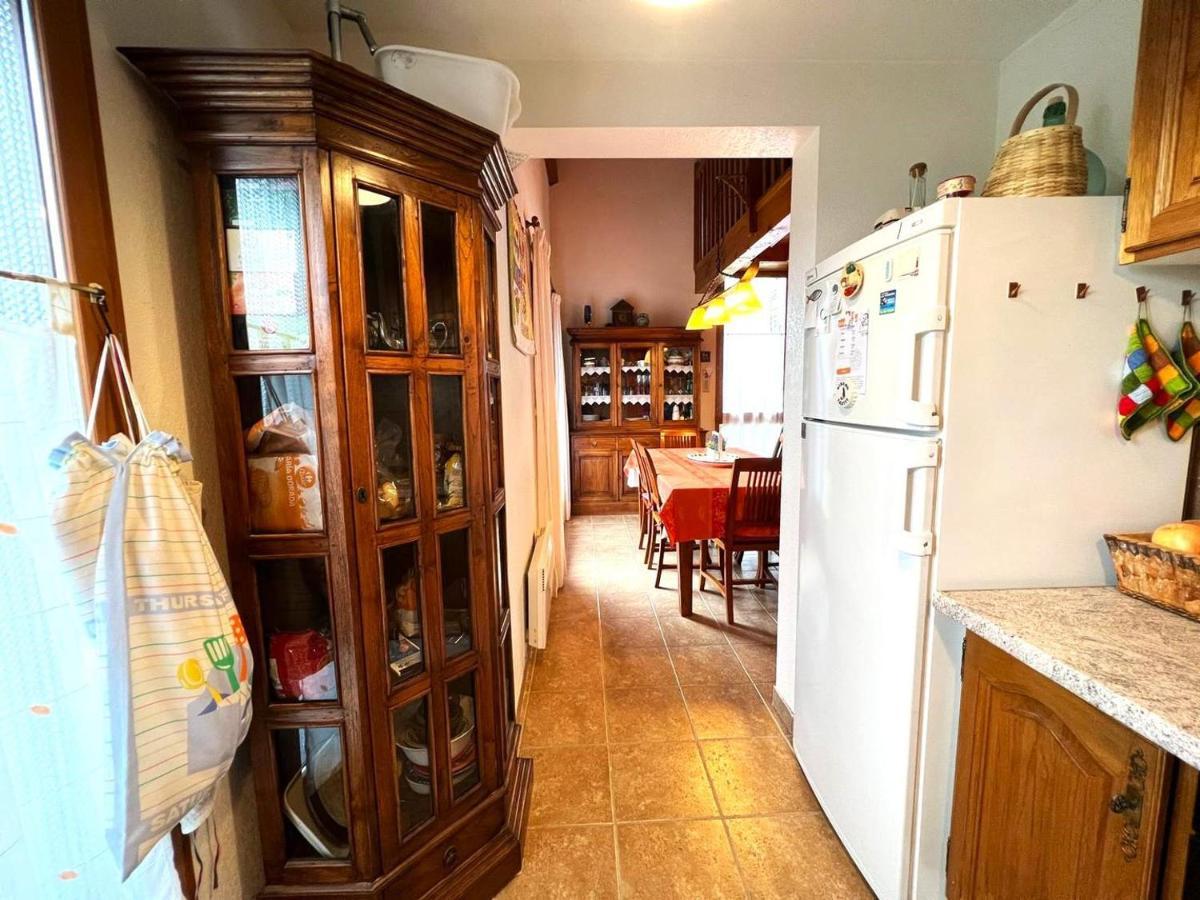 Casa Adosada Para Familias En Santa Leocadia Sainte-Léocadie Екстериор снимка
